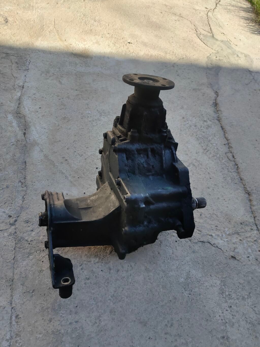 Раздатка на Санта Фе 2002: 1000 KGS Другие детали КПП и трансмиссии ...