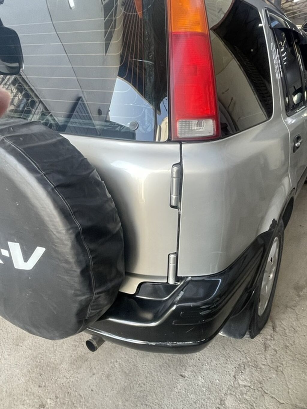Honda CR-V: 1996 г., 2 л, Автомат, Бензин, Кроссовер: фото 7
