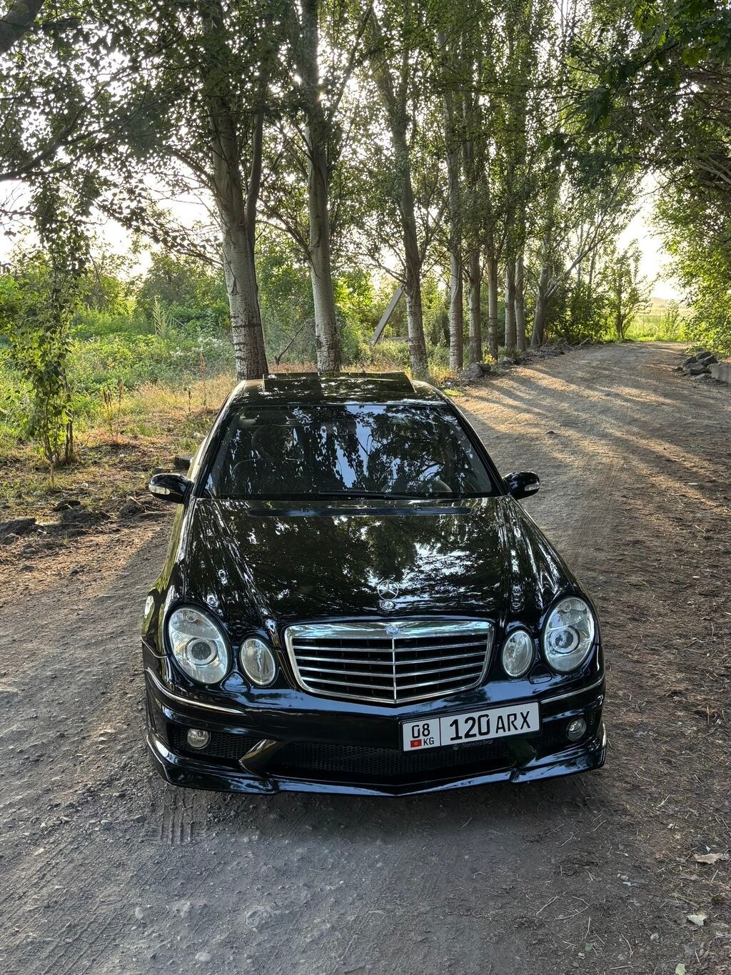 Mercedes-Benz E-Class: 2003 г., 5 л, Автомат, Бензин, Седан: фото 3