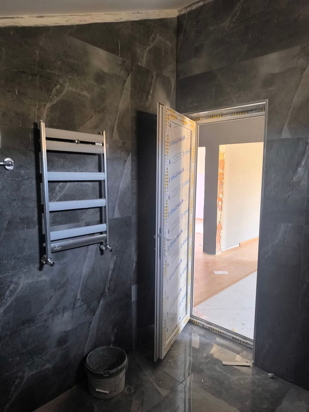Hökməlidə 5 otaqlı həyət evi satılır, 150 m², 75 000 AZN, şəkil 2 / 12