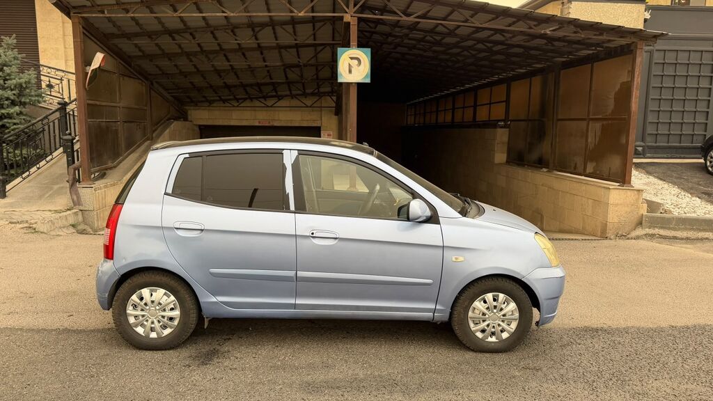 Kia Picanto: 2007 г., 1 л, Механика, Бензин, Хэтчбэк: фото 2