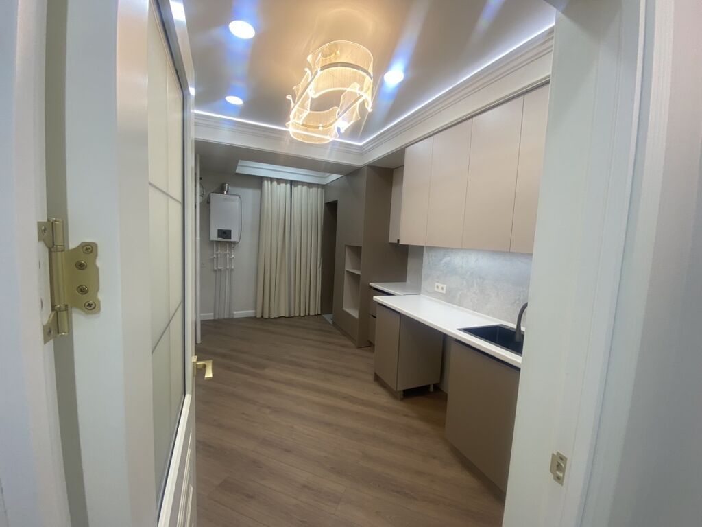 2 комнаты, 40 м², Асанбай мкр 8 этаж, Дизайнерский ремонт: фото 3