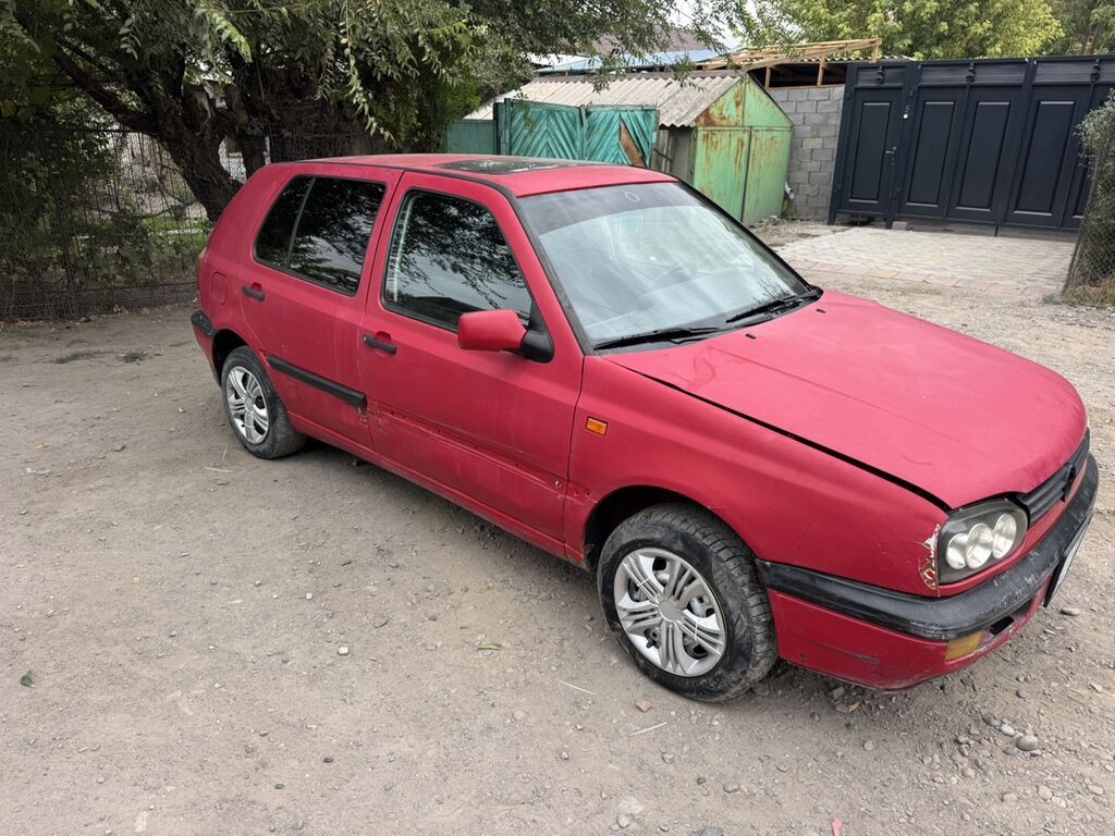Volkswagen Golf: 1994 г., Механика, Бензин, Хэтчбэк: фото 6