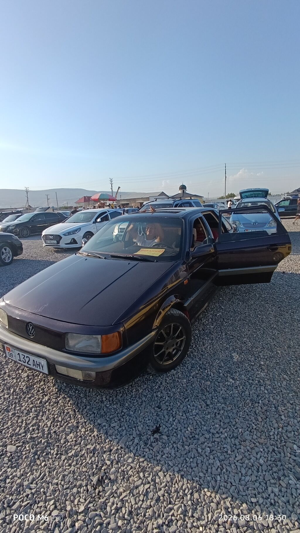 Volkswagen Passat: 1991 г., 1.8 л, Механика, Бензин, Лифтбек: фото 3