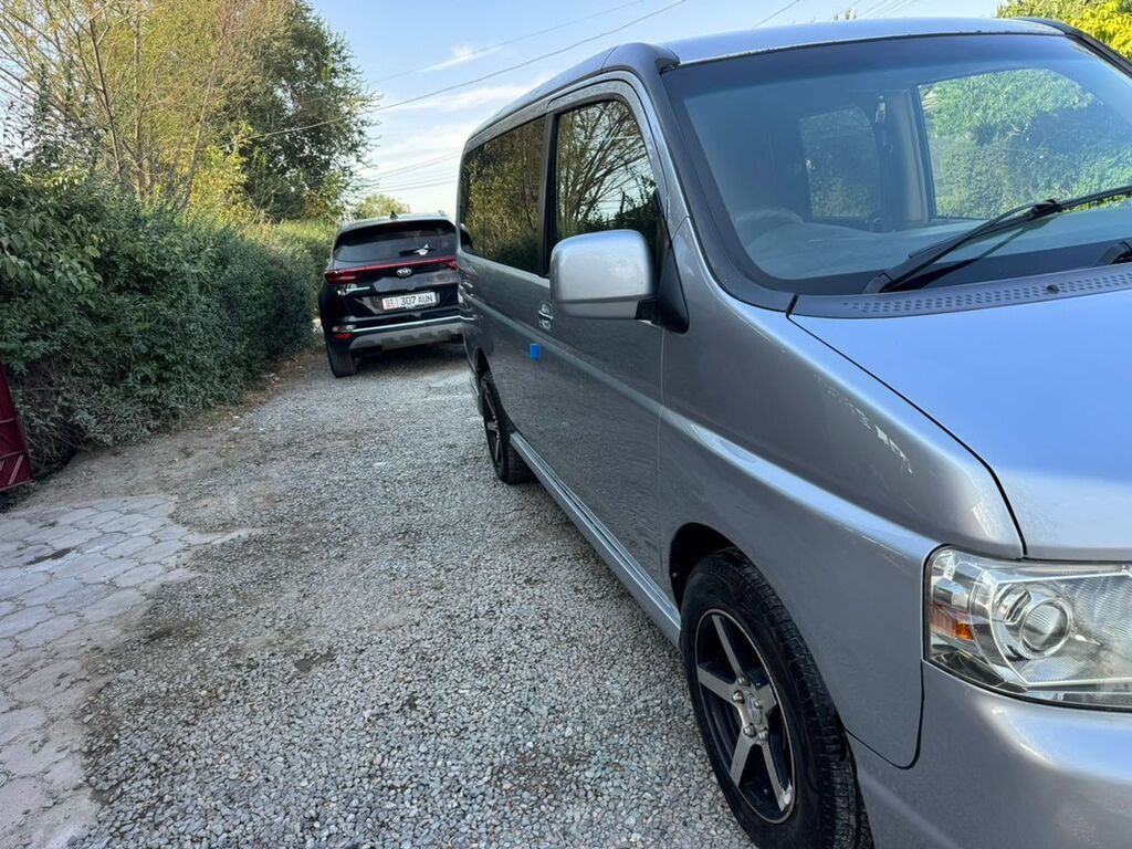 Honda Stepwgn: 2004 г., 2 л, Автомат, Газ, Минивэн: фото 5