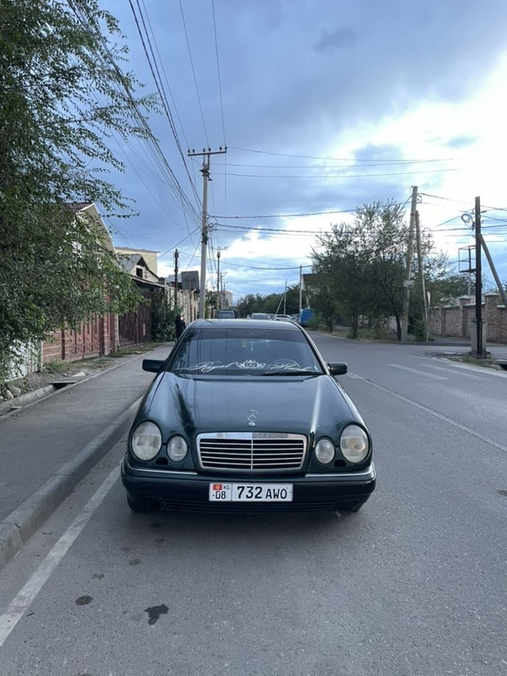 Mercedes-Benz E-Class: 1998 г., 2.4 л, Механика, Бензин, Седан: фото 1
