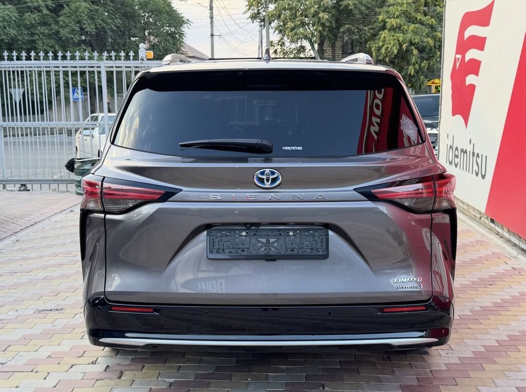 Toyota Sienna: 2021 г., 2.5 л, Автомат, Гибрид, Минивэн: фото 5