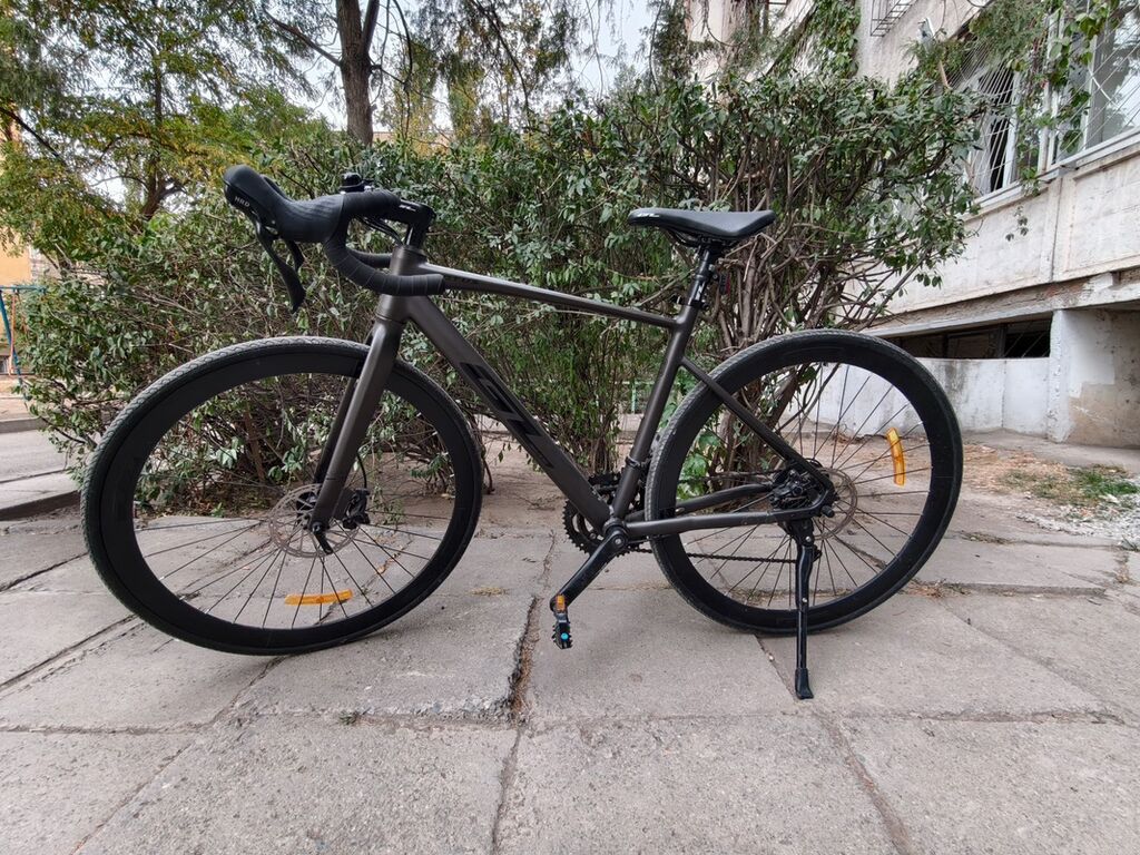 Тип: шоссейный / endurance Колёса: большие 700C, с высокими: фото 4
