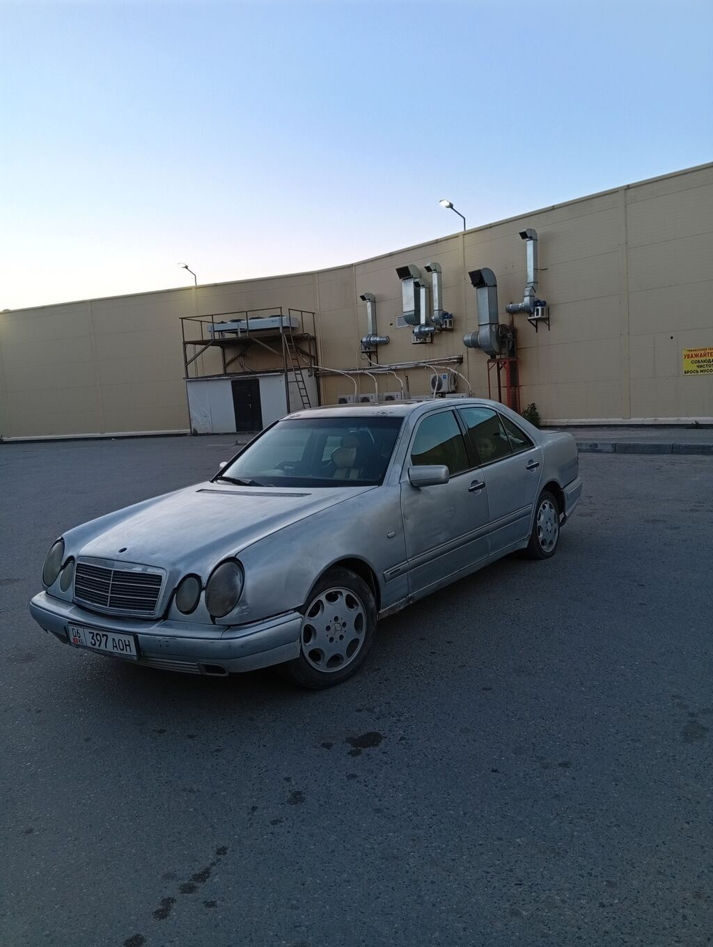 Mercedes-Benz E-Class: 1997 г., 2.3 л, Автомат, Бензин, Седан: фото 6