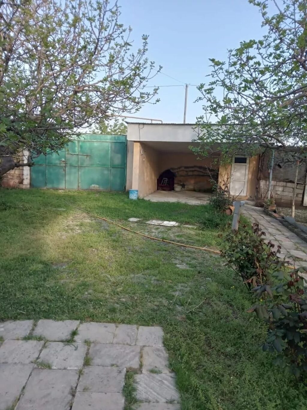 3 otaqlı, 100 kv. m, Kredit yoxdur, Orta təmir
