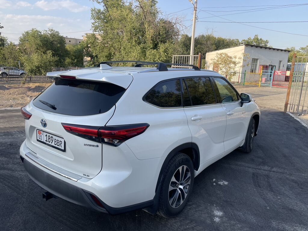 Toyota Highlander: 2020 г., Гибрид, Кроссовер: фото 4