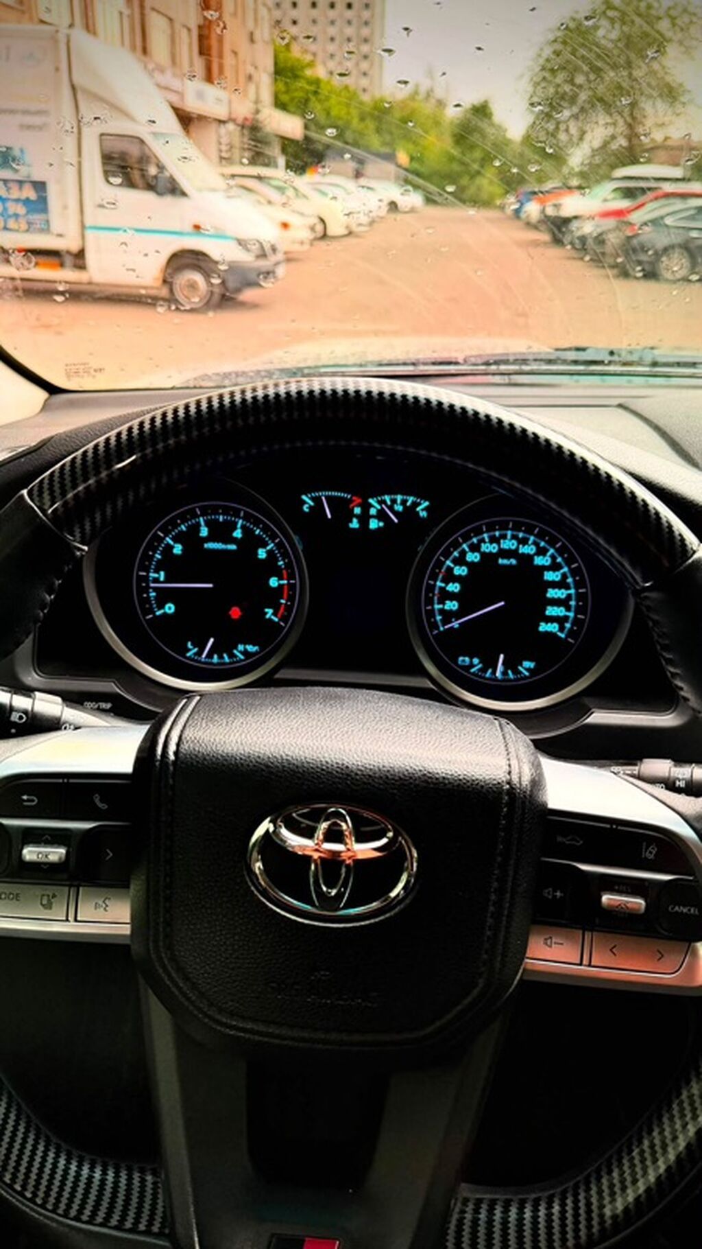 Toyota Land Cruiser: 2008 г., 4.7 л, Автомат, Газ, Внедорожник: фото 3