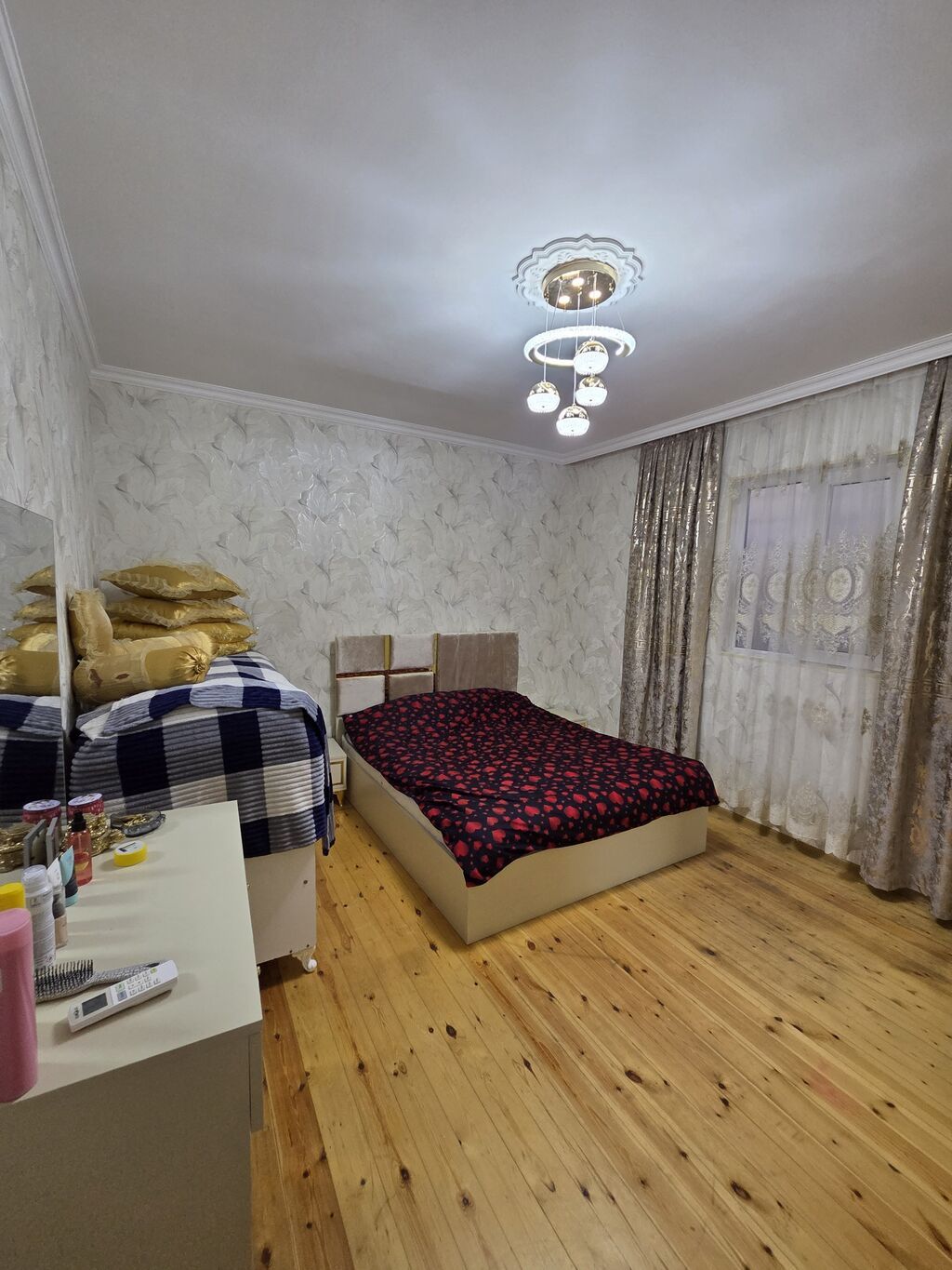 3 otaqlı, 82 kv. m, Yeni təmirli