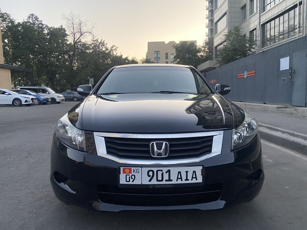 Honda Accord: 2009 г., 2.4 л, Автомат, Бензин, Седан: фото 2
