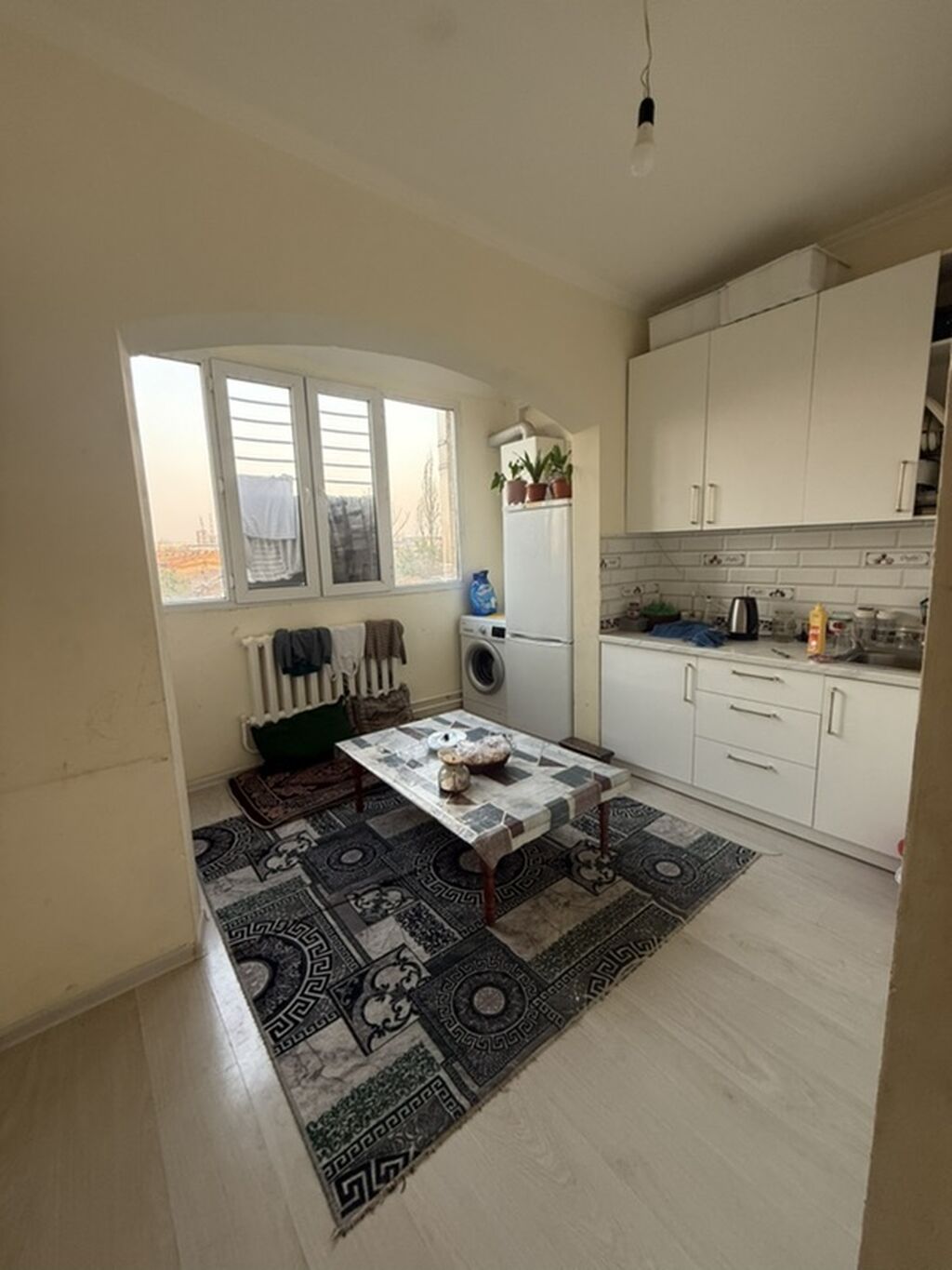 1 комната, 44 м², ул. Калык Акиева Индивидуалка, 4 этаж, Косметический ремонт