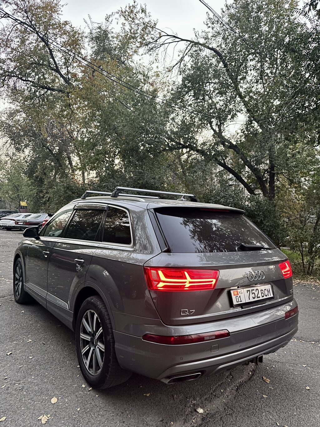 Audi Q7: 2018 г., 3 л, Автомат, Бензин, Внедорожник: фото 5