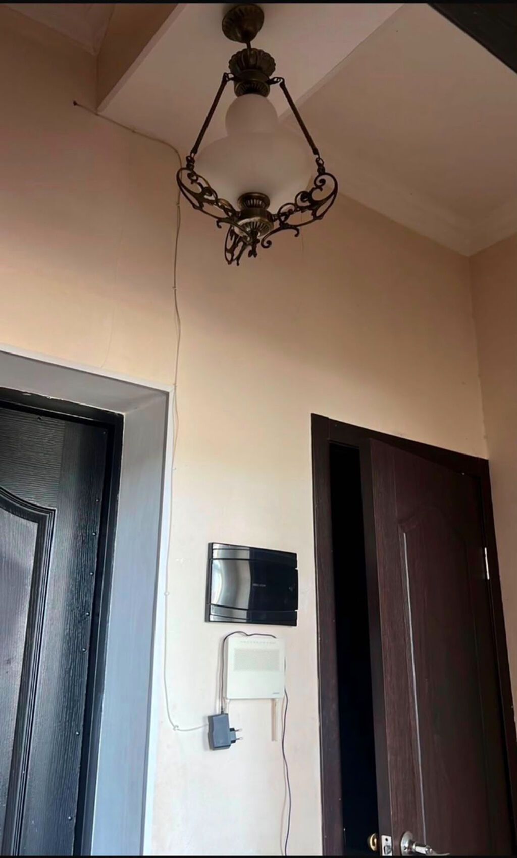 Yasamalda NIDA binalarinda birotaqli təmirli kirayə mənzil verilir,hər