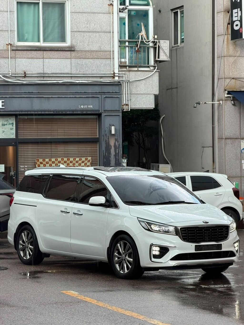 Kia Carnival: 2019 г., 2.2 л, Автомат, Дизель, Минивэн: фото 6