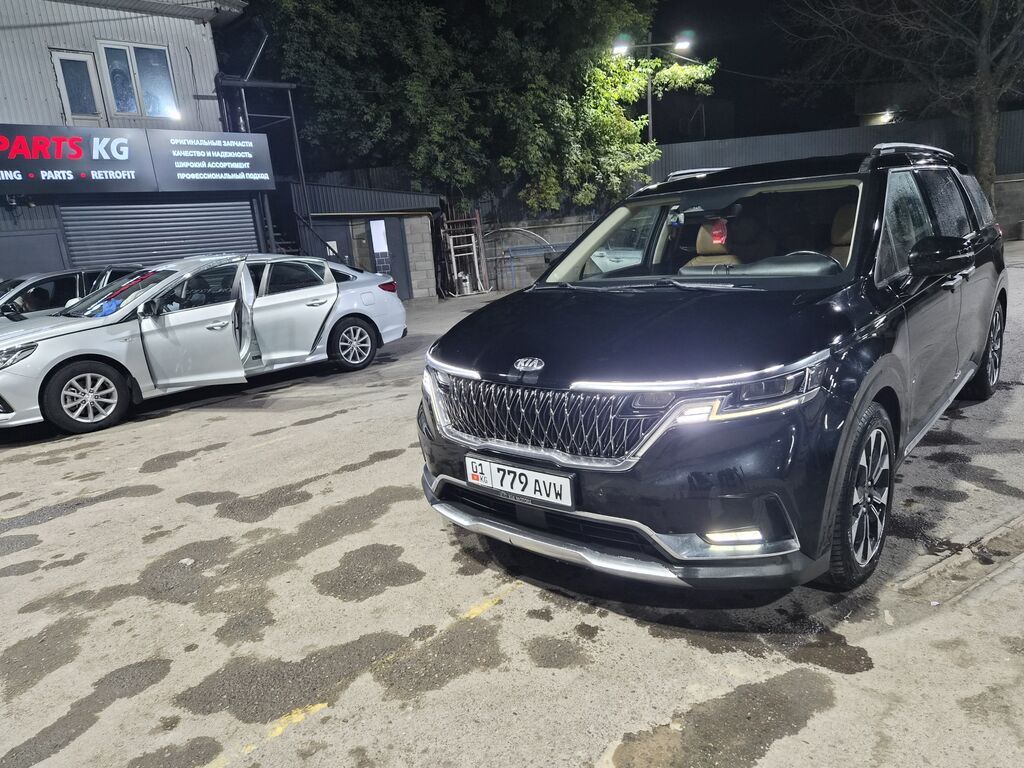 Kia Carnival: 2021 г., Минивэн: фото 7