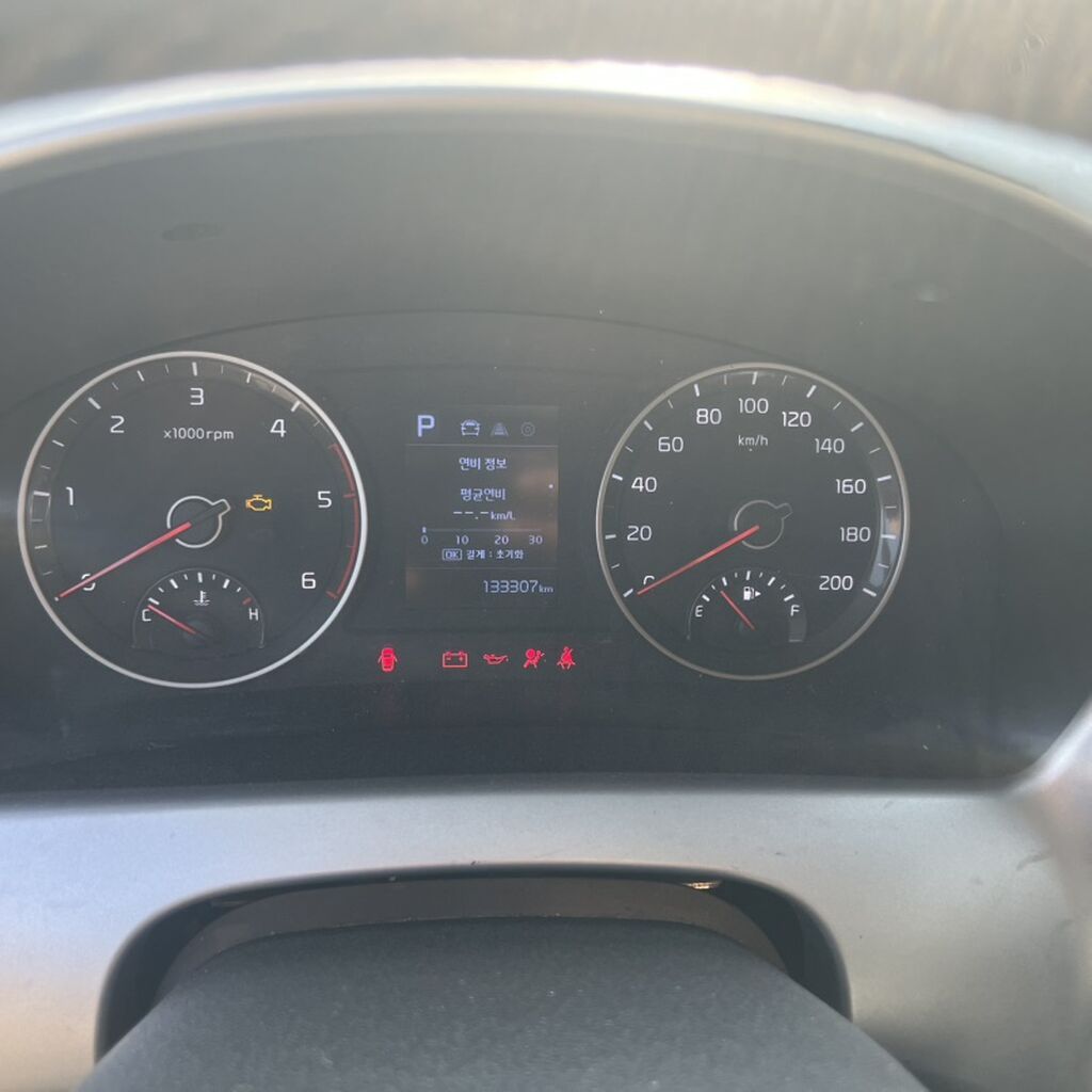 Kia Bongo III (K2500/K2700) бортовой малотоннажный грузовик Основные: фото 6