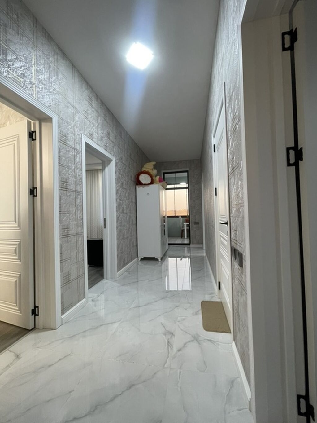 6 otaqlı, 230 kv. m, Kredit var, Yeni təmirli