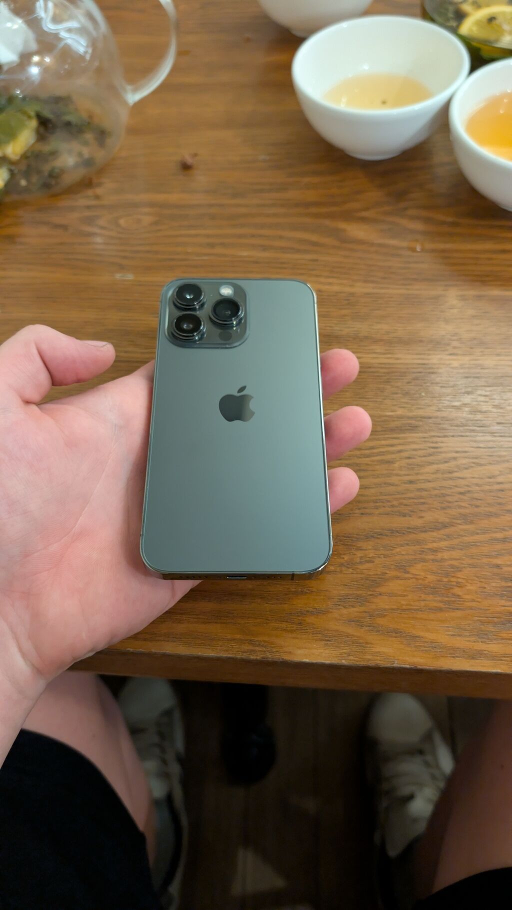 iPhone 13 Pro 256GB, состояние хорошее, АКБ 82%: фото 2