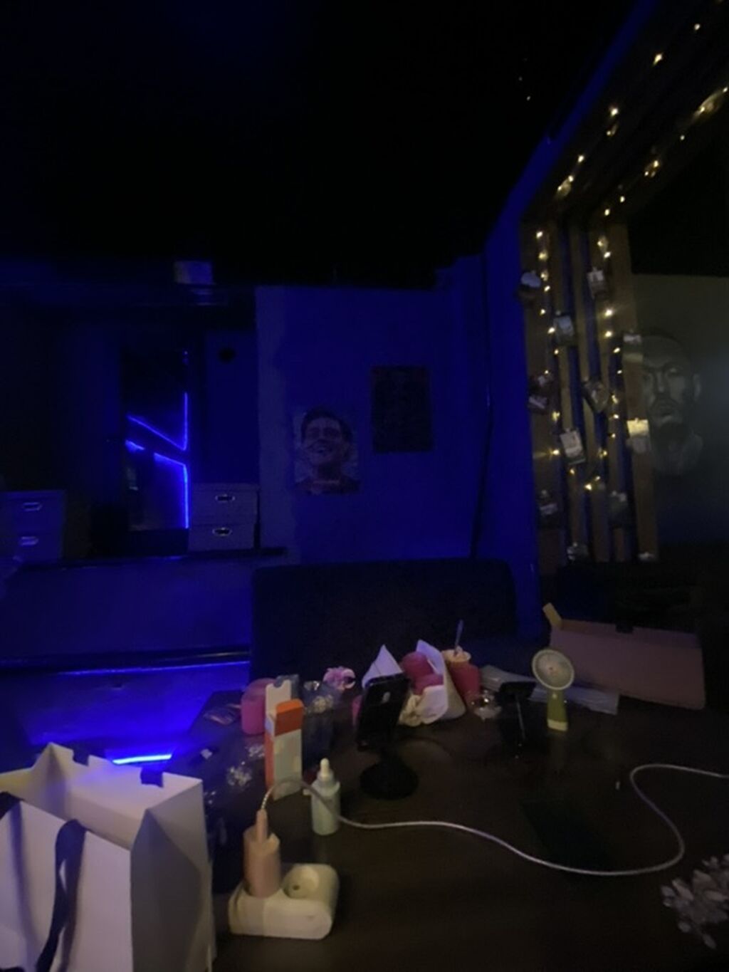 Антикино Movie Room Bar — атмосферные приватные комнаты для отдыха: фото 3