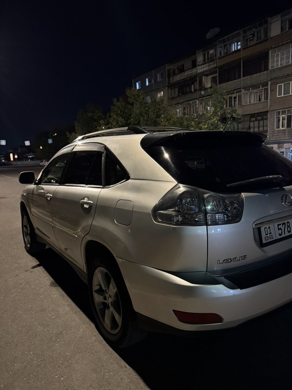 Lexus RX: 2004 г., 3.3 л, Автомат, Бензин, Кроссовер: фото 3