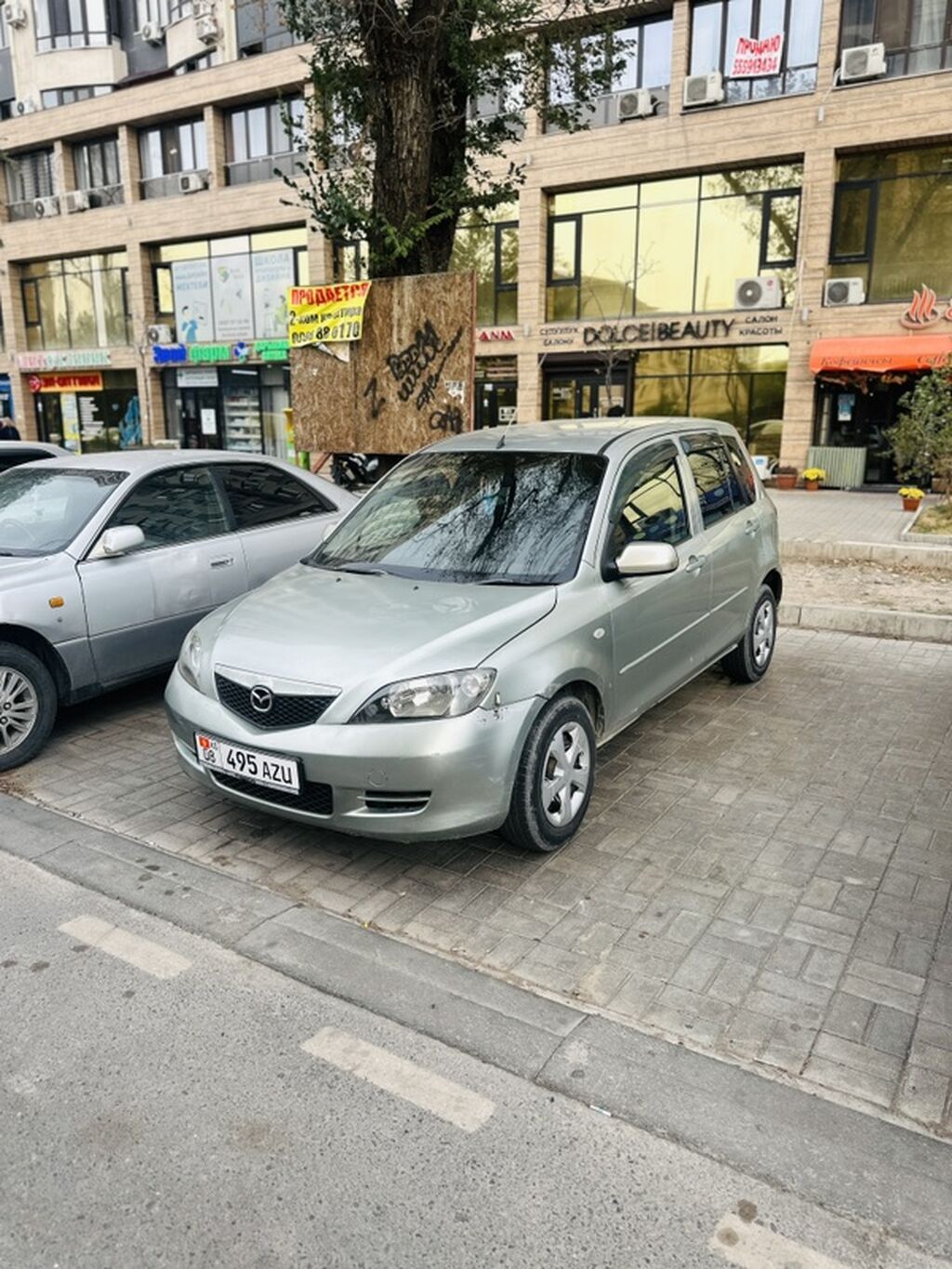 Mazda Demio: 2003 г., Хэтчбэк: фото 2