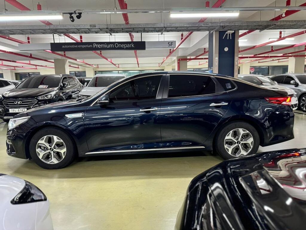 Kia K5: 2019 г., 2 л, Автомат, Гибрид, Седан: фото 4