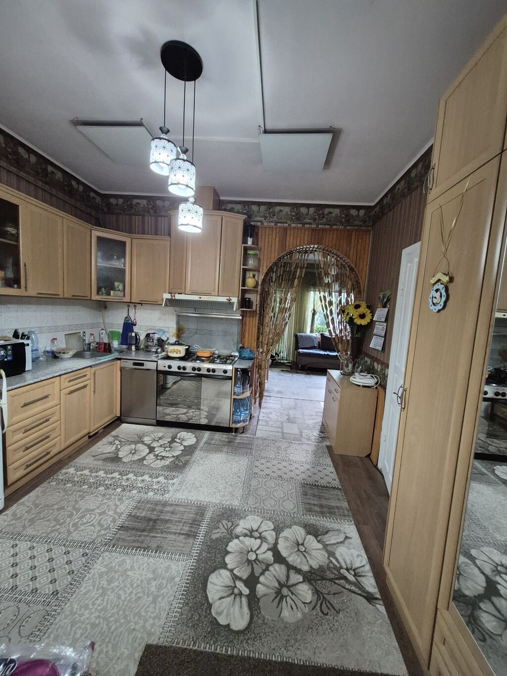 В Тихом центре продаётся Дом с зеленым садом и двором. -Идеальное: фото 7