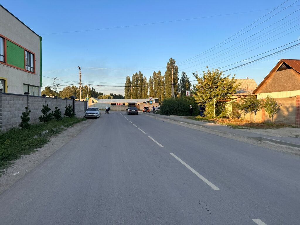 Продаю дом в Тендике, в Первомайском районе в Бишкеке. Участок 4,6: фото 1
