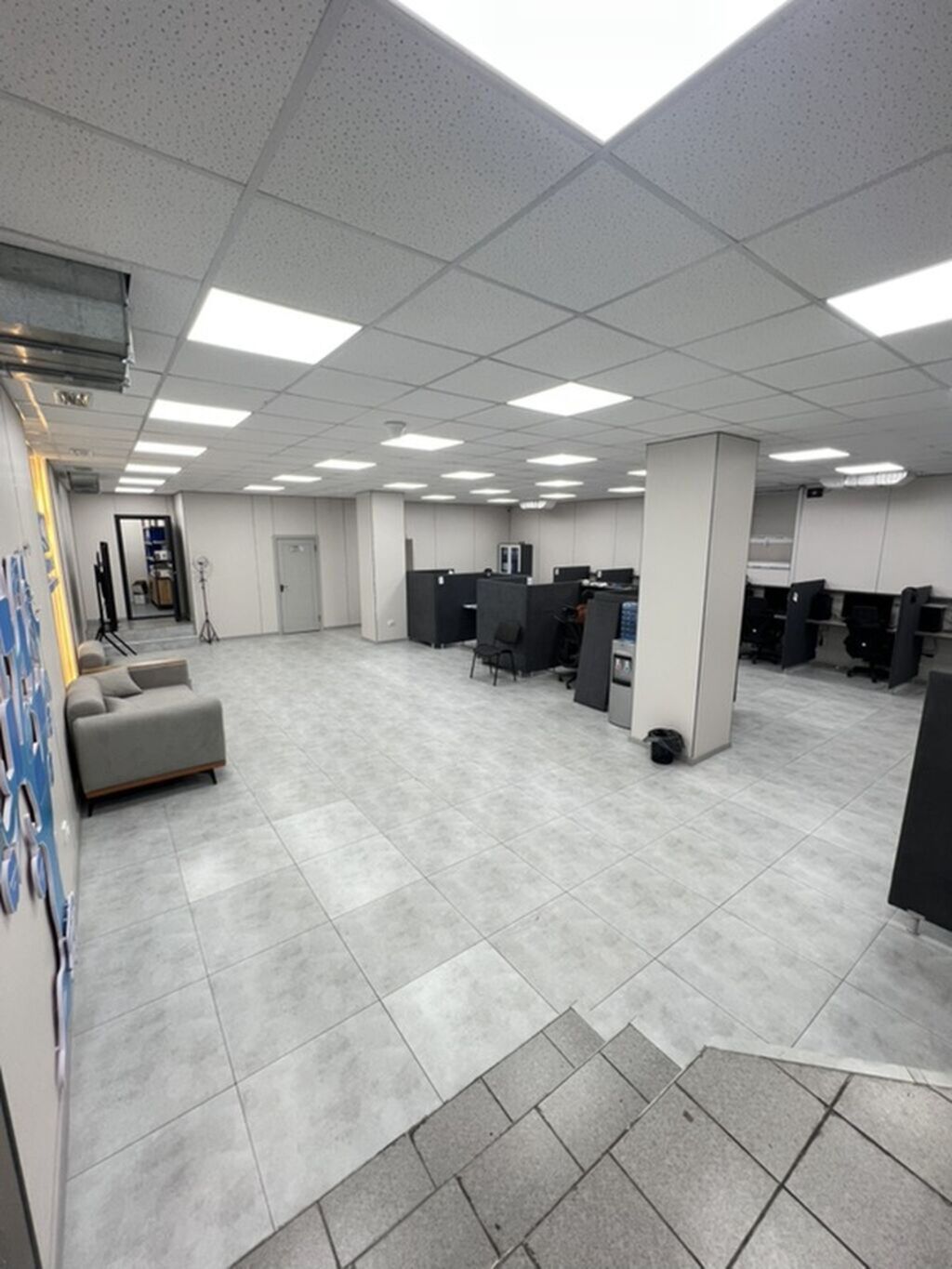 Аренда офисов, 180 м², В административном здании, 1 линия: фото 6