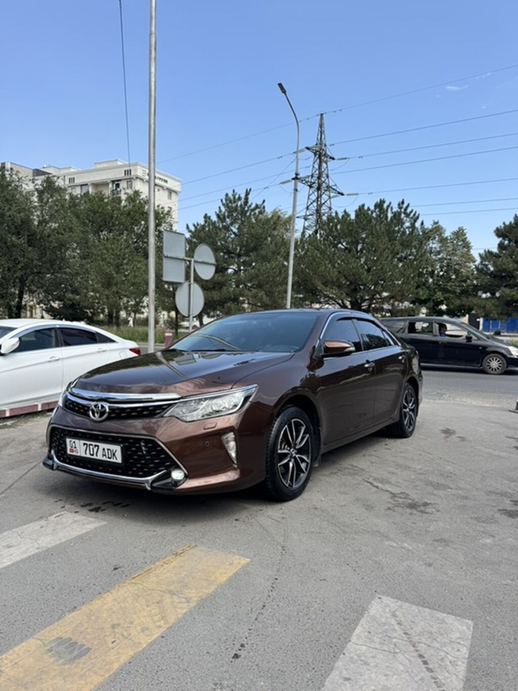Toyota Camry: 2017 г., 2.5 л, Автомат, Бензин, Седан: фото 2