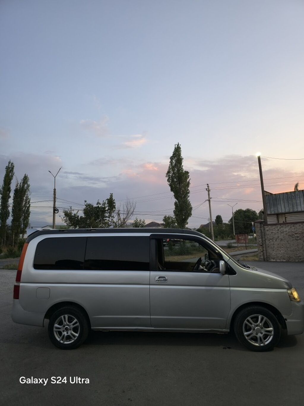 Honda Stepwgn: 2003 г., 2 л, Автомат, Бензин, Минивэн: фото 3