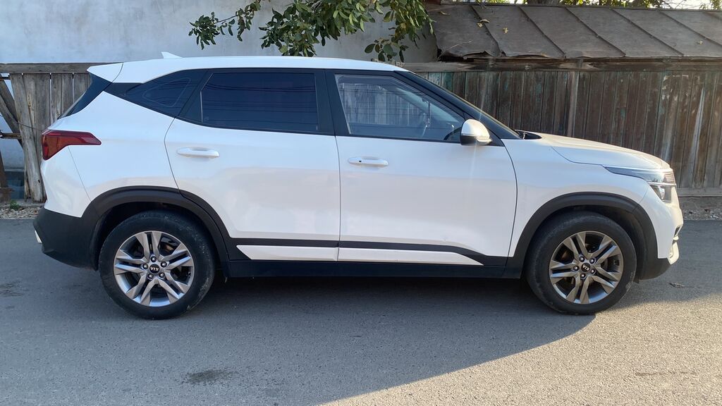 Kia Seltos: 2021 г., 1.6 л, Робот, Дизель, Кроссовер: фото 2