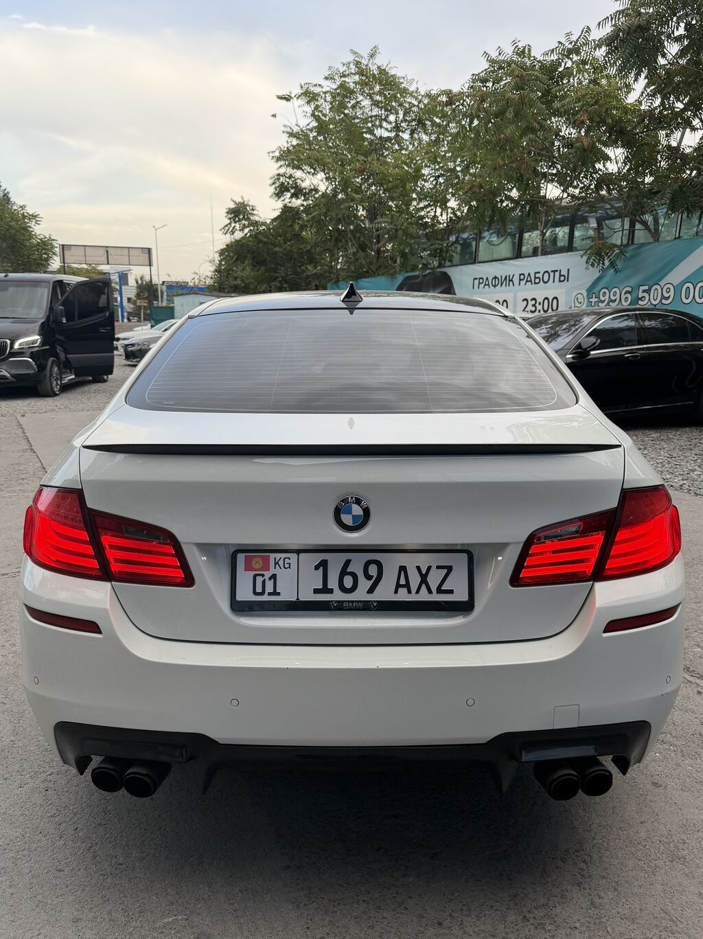 BMW 5 series: 2011 г., 2.5 л, Автомат, Бензин, Седан: фото 6