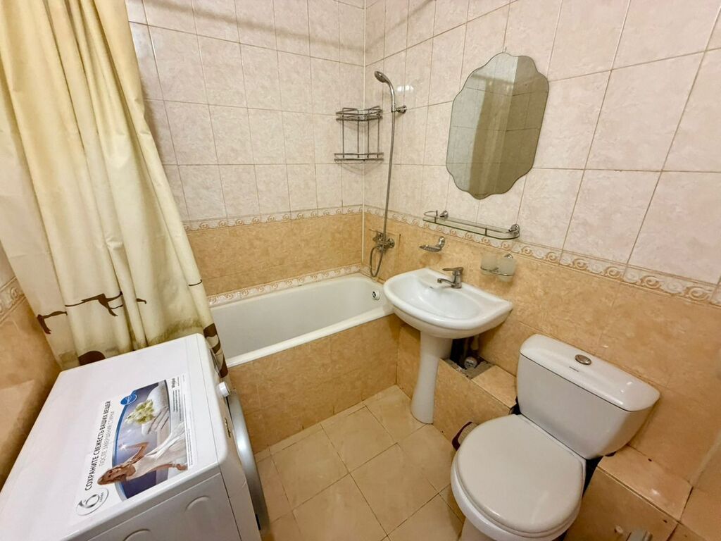 1 комната, 35 м², 10 мкр 105 серия, 2 этаж, Косметический ремонт: фото 2