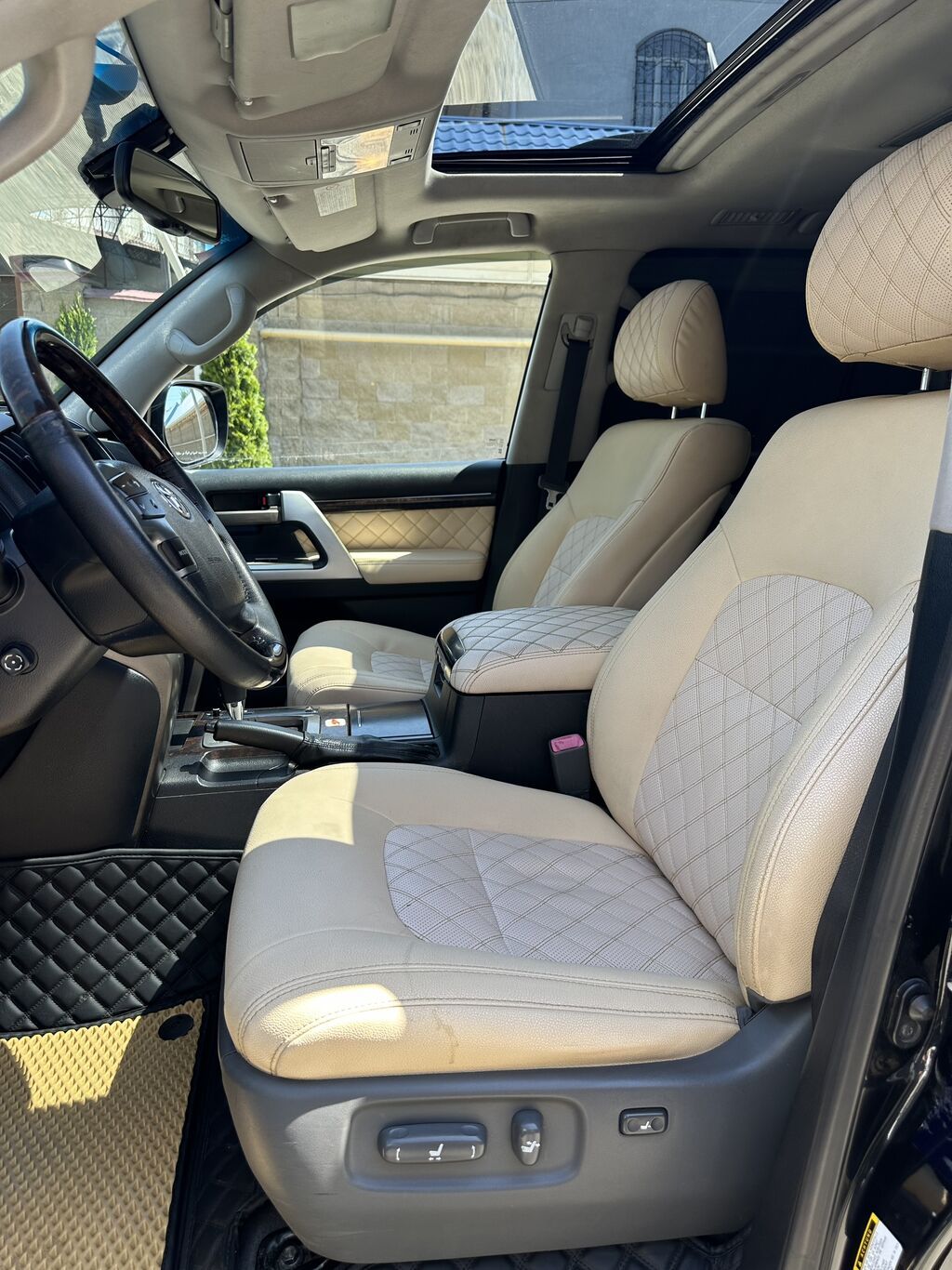Toyota Land Cruiser: 2008 г., 4.5 л, Автомат, Дизель, Внедорожник: фото 8