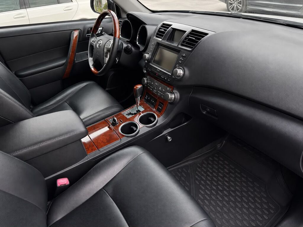Toyota Highlander: 2011 г., Автомат, Бензин, Кроссовер: фото 4