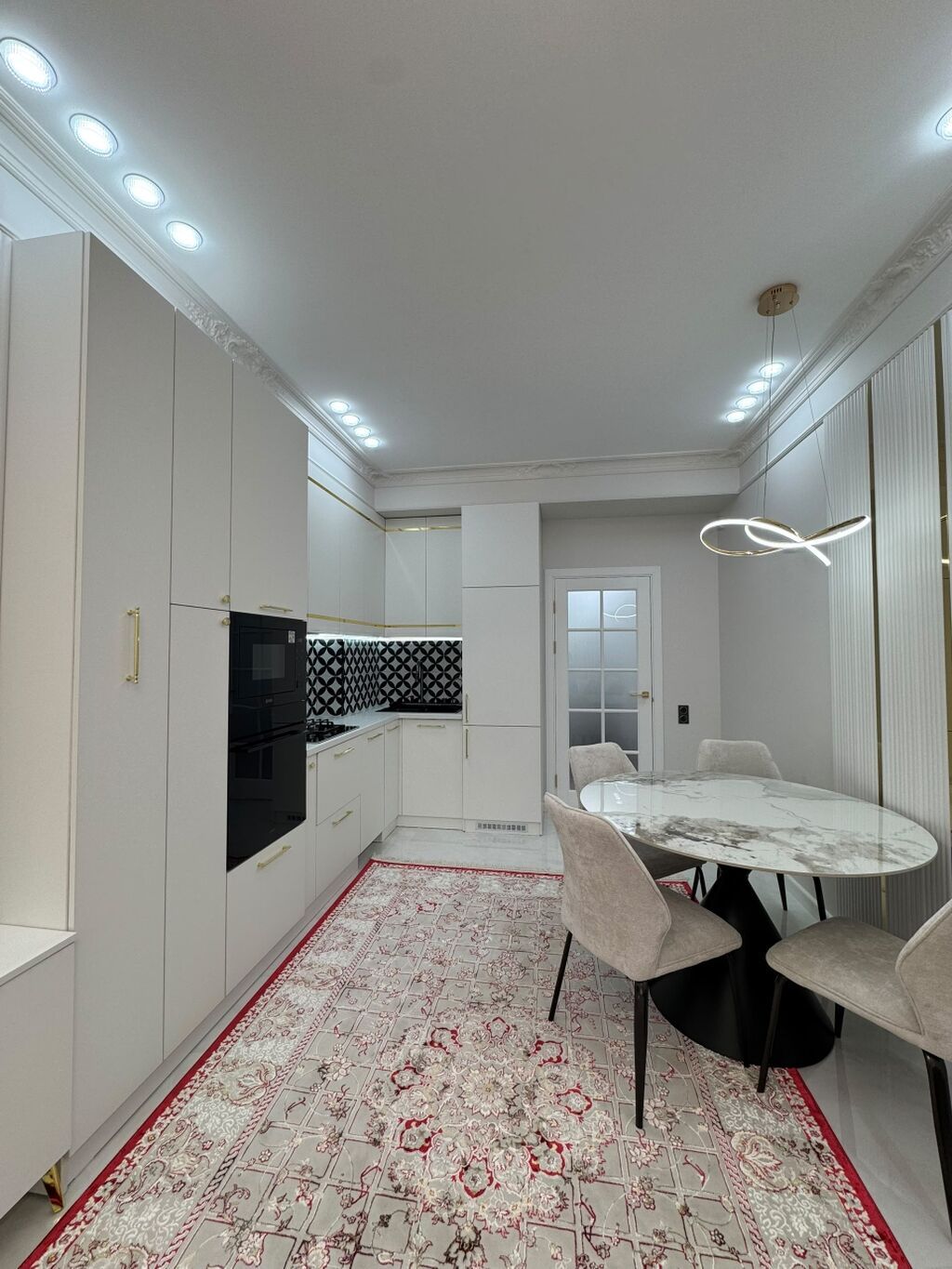 3 комнаты, 87 м², Асанбай мкр 6 этаж, Свежий ремонт: фото 2