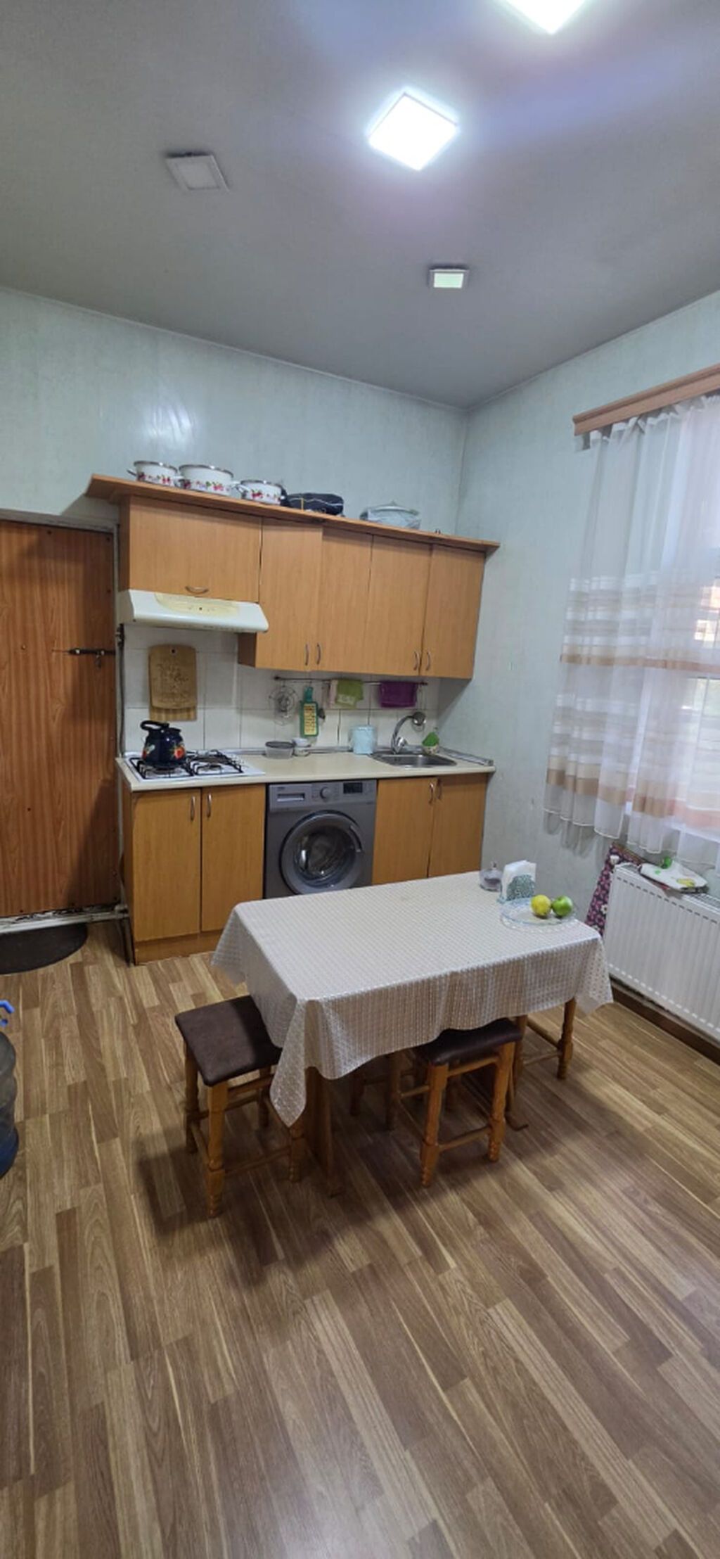 ÇOX TƏCİLİ KİRAYƏ MƏNZİL Mənzil,28 May metrosunun 2 ci çıxışına