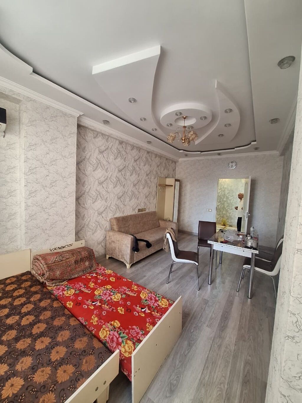 2 otaqlı, 58 kv. m