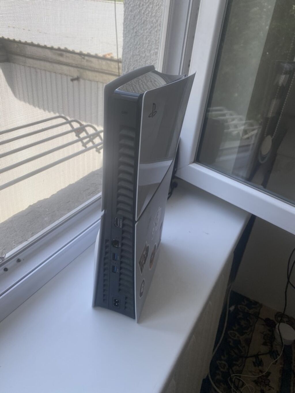 Игровая приставка Sony PlayStation 5 (версия с дисководом), белые: фото 3