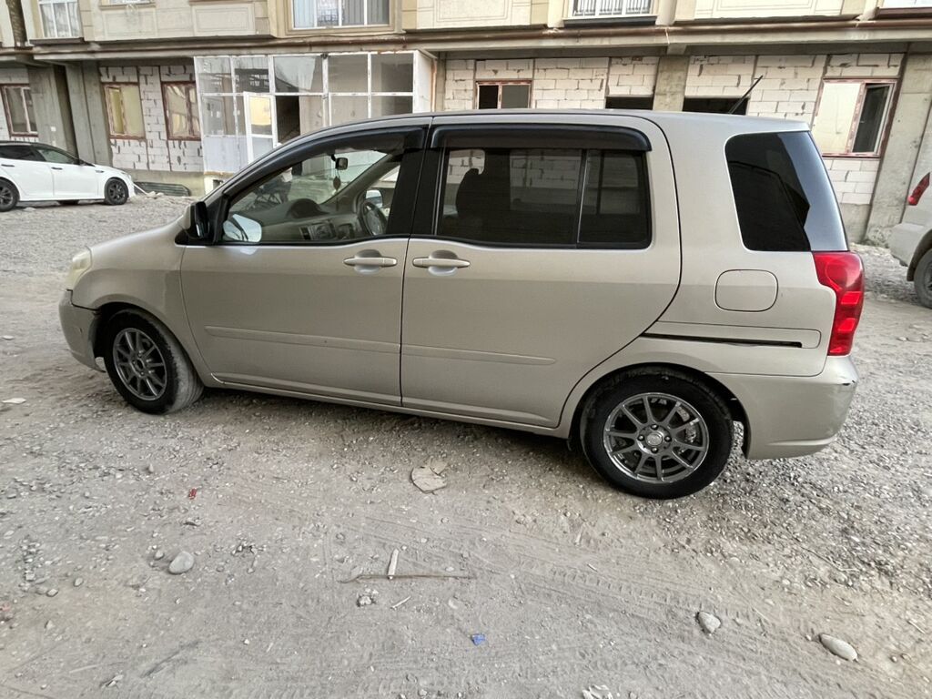 Toyota Raum: 2003 г., 1.5 л, Автомат, Бензин, Минивэн: фото 7