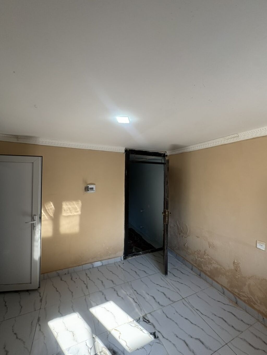 3 otaqlı, 85 kv. m, Kredit var, Yeni təmirli