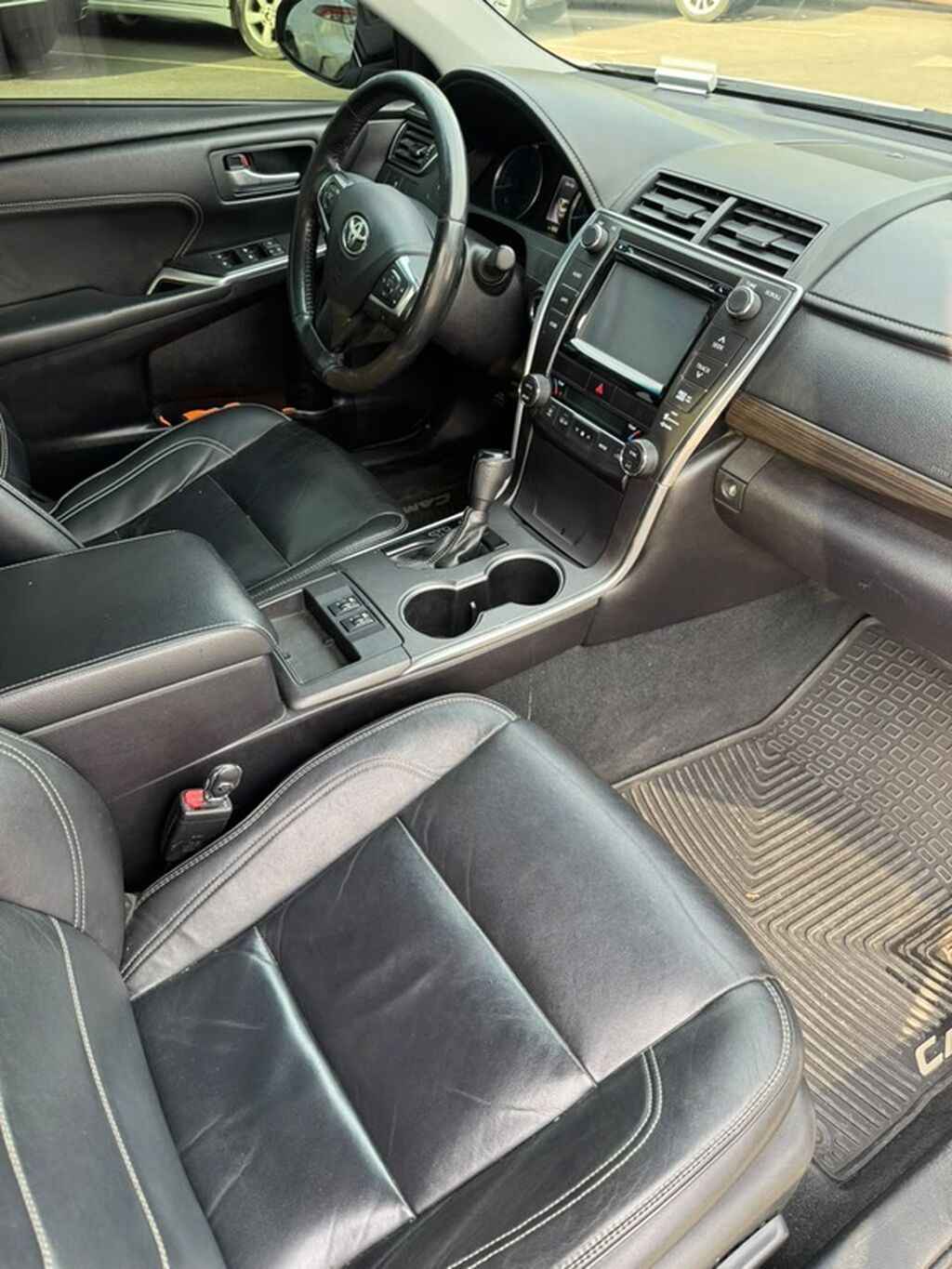 Toyota Camry: 2015 г., 2.5 л, Автомат, Бензин, Седан: фото 6