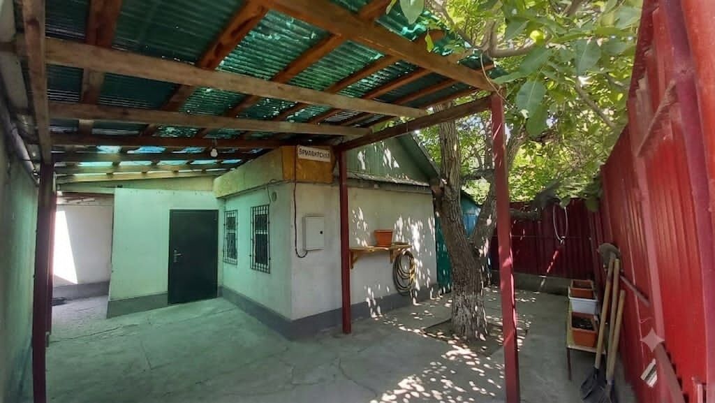 5 комнат, 80 м², 4 соток, Бишкек, Аламединский рынок / базар Собственник: фото 7