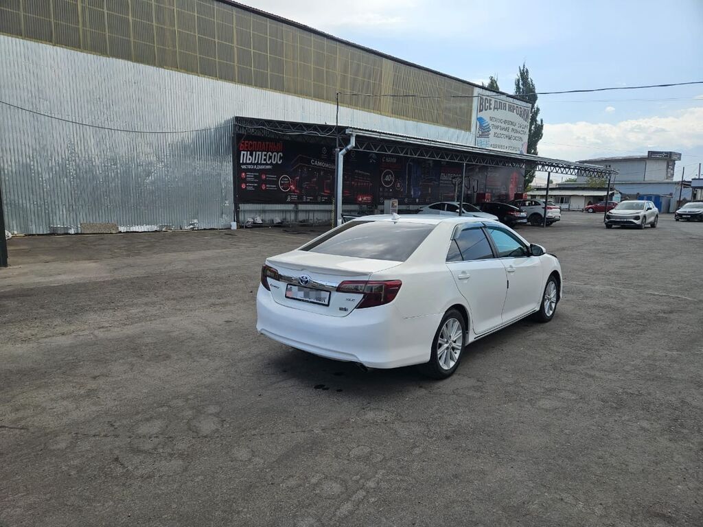 Toyota Camry: 2012 г., Автомат, Бензин, Седан: фото 6
