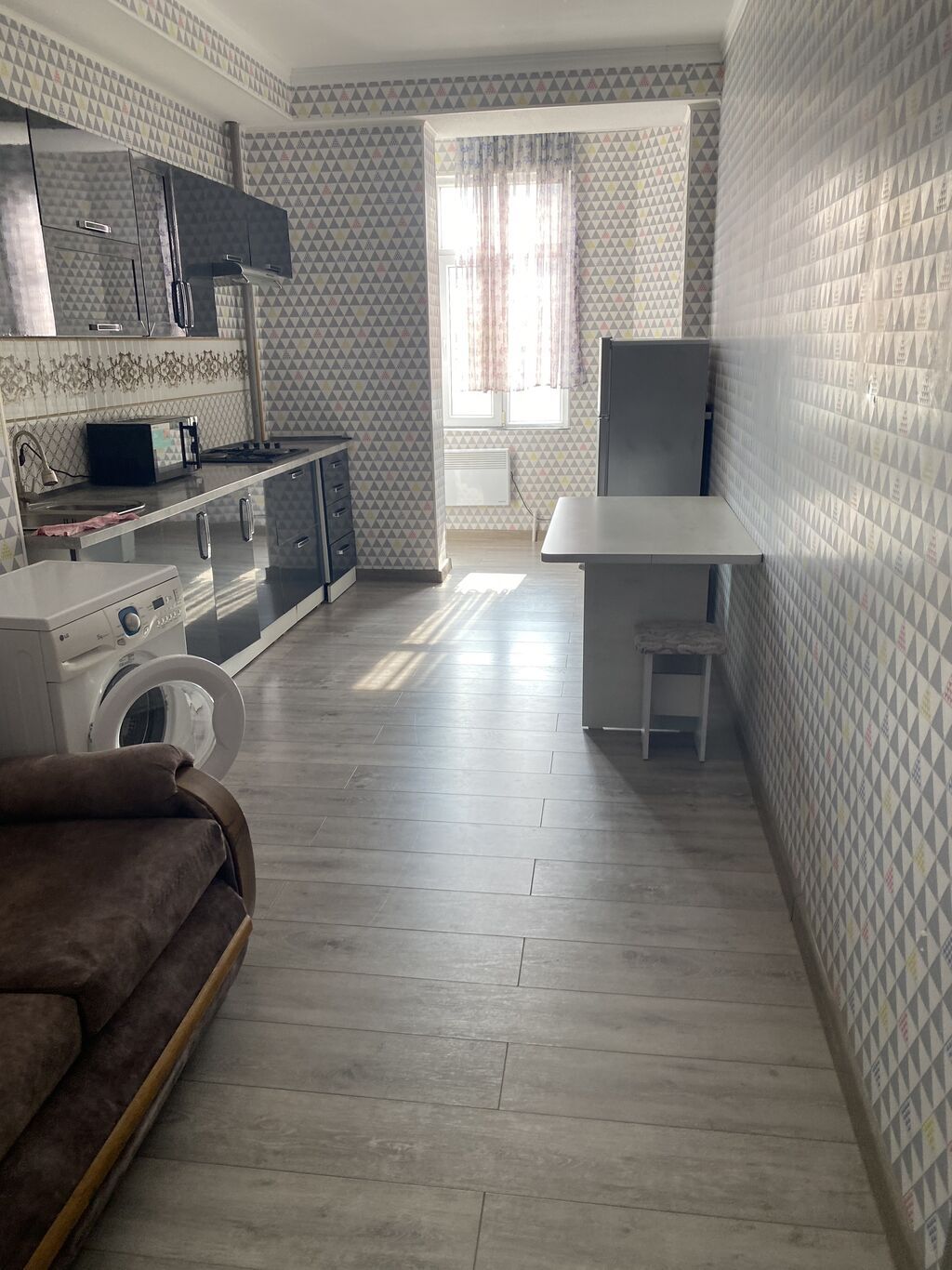 Сдам 1-комнатную квартиру, 50 м², ул. Аалы Токомбаева: фото 7